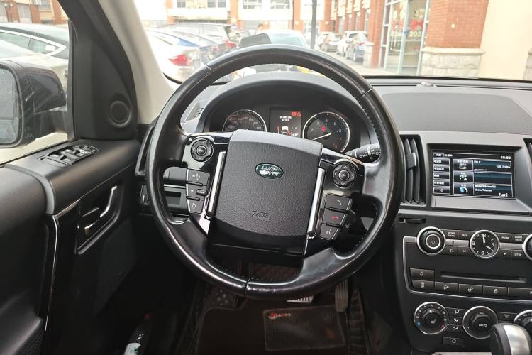 Used Land Rover Freelander 2 2015 2.0T Si4 HSE Luxury Collector's Edition Steering Wheel