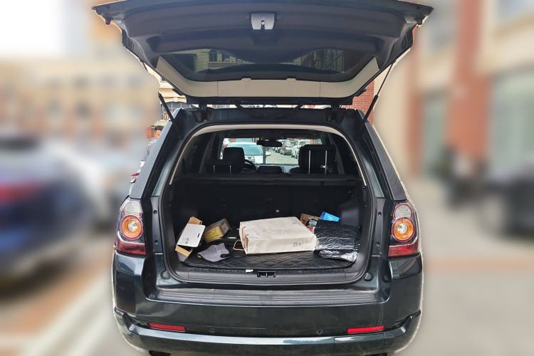Used Land Rover Freelander 2 2015 2.0T Si4 HSE Luxury Collector's Edition Trunk