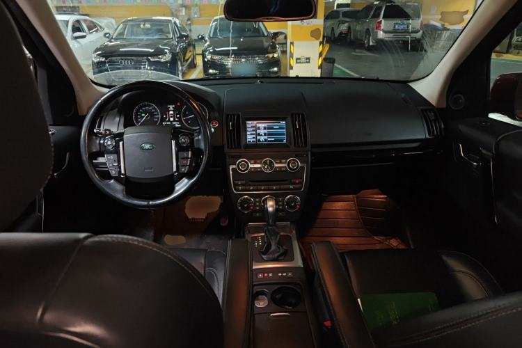 Used Land Rover Freelander 2 2015 2.0T Si4 HSE Luxury Collector's Edition Center Console