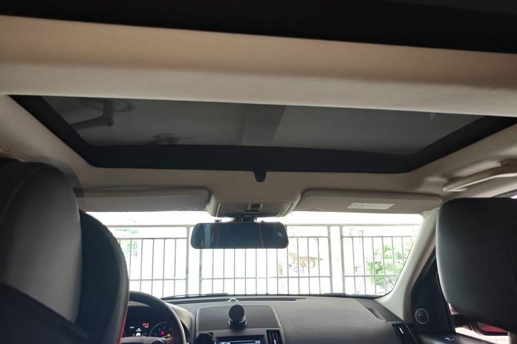 Used Land Rover Freelander 2 2015 2.0T Si4 XS Collection Edition Headliner