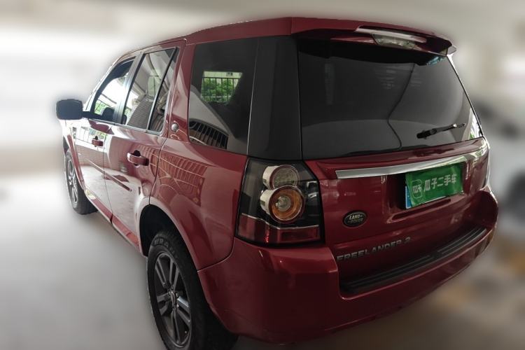 Used Land Rover Freelander 2 2015 2.0T Si4 XS Collection Edition Rear Left 45 Deg