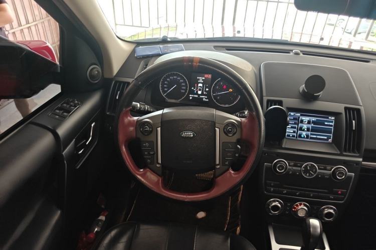 Used Land Rover Freelander 2 2015 2.0T Si4 XS Collection Edition Steering Wheel