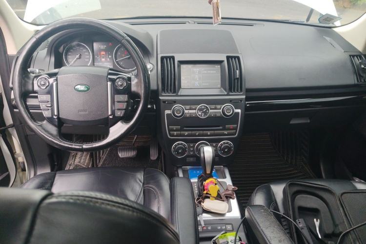 Used Land Rover Freelander 2 2015 2.0T Si4 HSE Luxury Collector's Edition Center Console