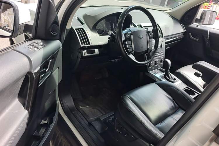 Used Land Rover Freelander 2 2015 2.0T Si4 HSE Luxury Collector's Edition Driver Seat