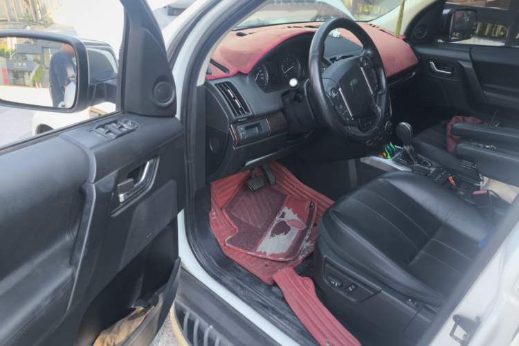 Used Land Rover Freelander 2 2015 2.0T Si4 XS Collection Edition Driver Seat
