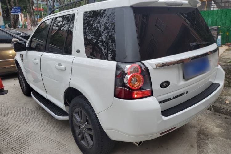 Used Land Rover Freelander 2 2015 2.0T Si4 XS Collection Edition Exterior 2