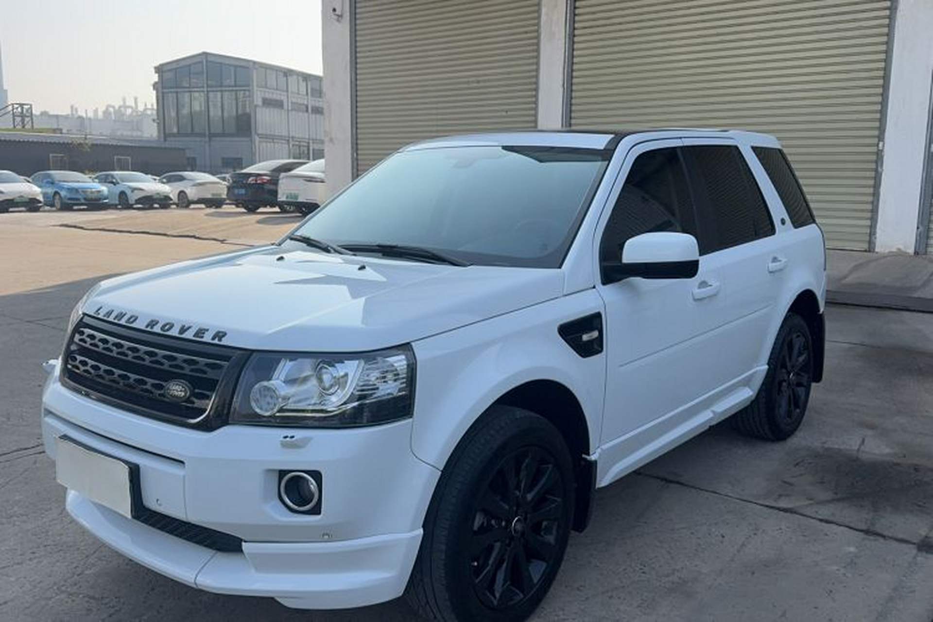 Used Land Rover Freelander 2 2015 2.0T Si4 XS Collection Edition Front Left 45 Deg