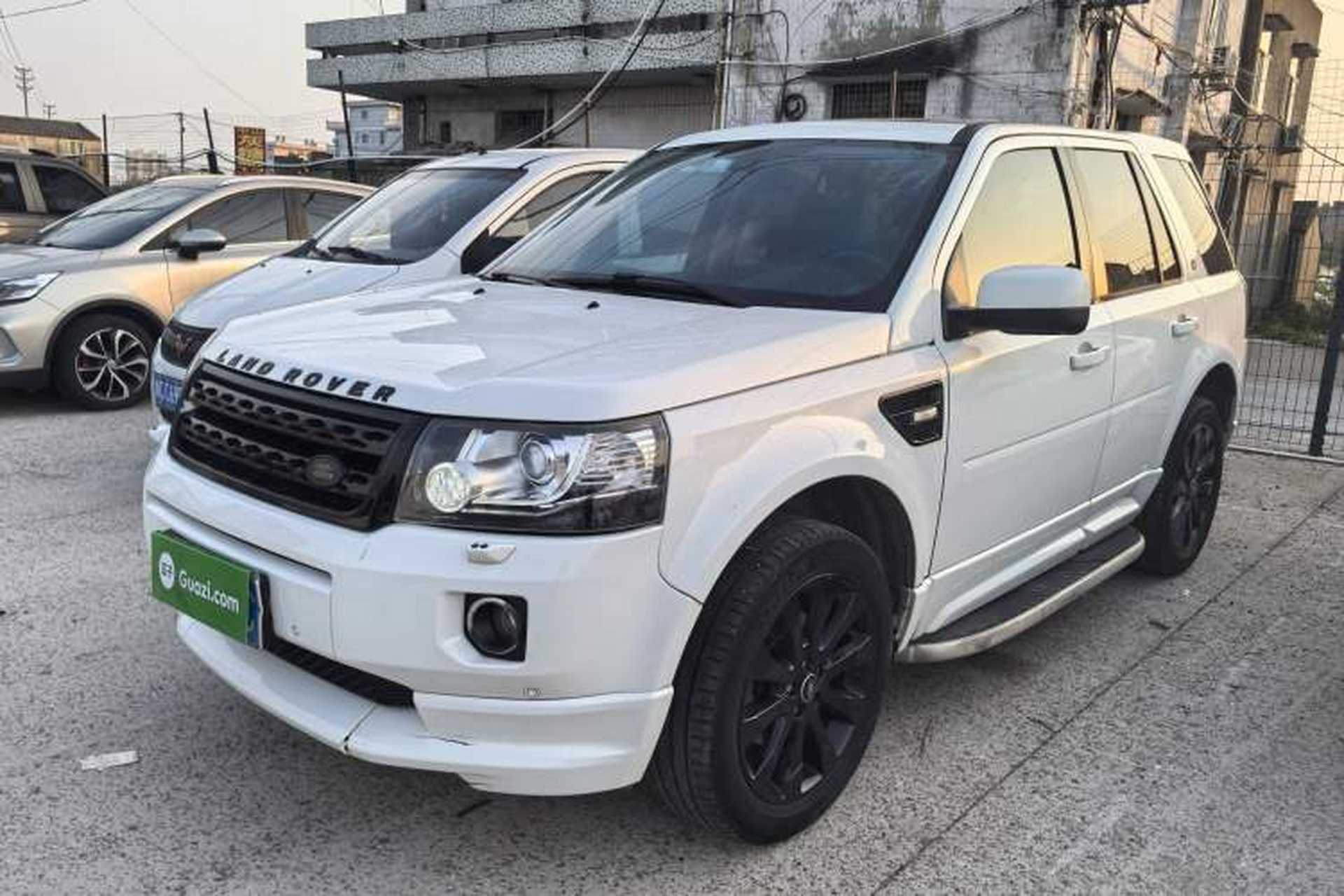 Used Land Rover Freelander 2 2015 2.0T Si4 HSE Luxury Collector's Edition Front Left 45 Deg