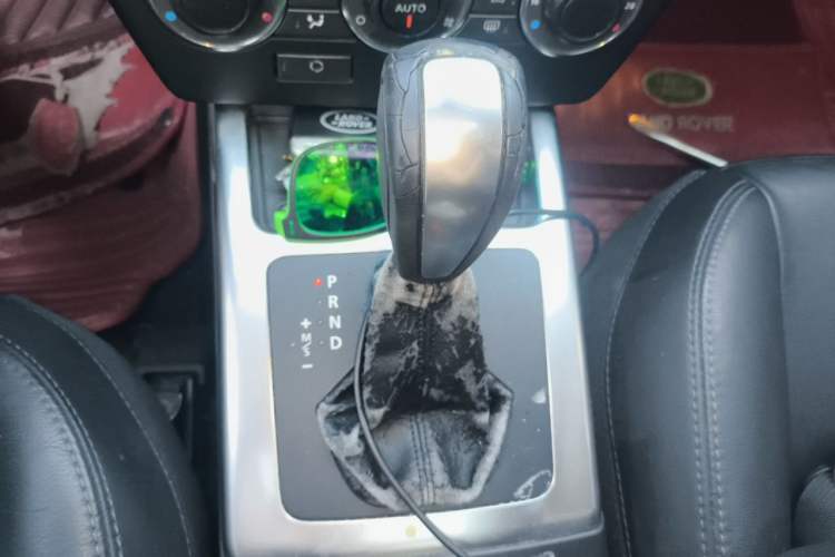 Used Land Rover Freelander 2 2015 2.0T Si4 XS Collection Edition Gear Lever