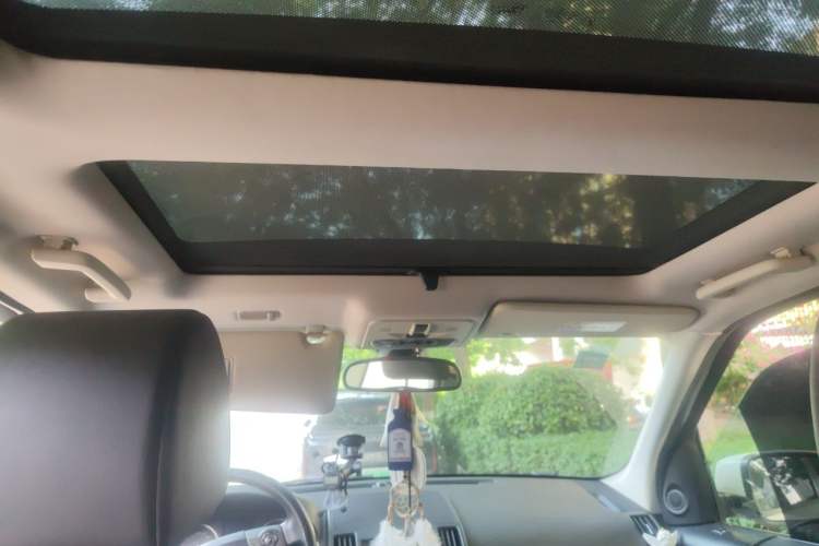 Used Land Rover Freelander 2 2015 2.0T Si4 XS Collection Edition Headliner
