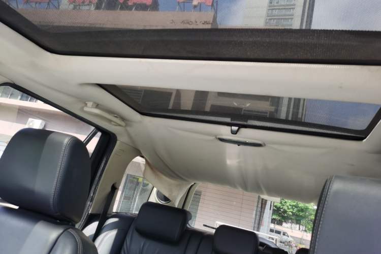 Used Land Rover Freelander 2 2015 2.0T Si4 HSE Luxury Collector's Edition Headliner