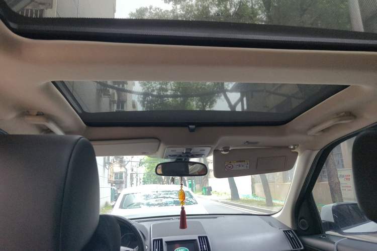 Used Land Rover Freelander 2 2015 2.2T SD4 XS Collector's Edition Headliner