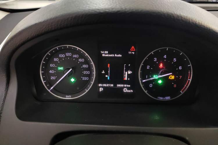 Used Land Rover Freelander 2 2015 2.0T Si4 XS Collection Edition Instrument Cluster