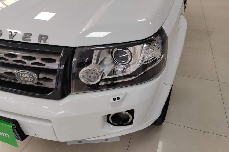 Used Land Rover Freelander 2 2015 2.0T Si4 XS Collection Edition Left Front Headlight
