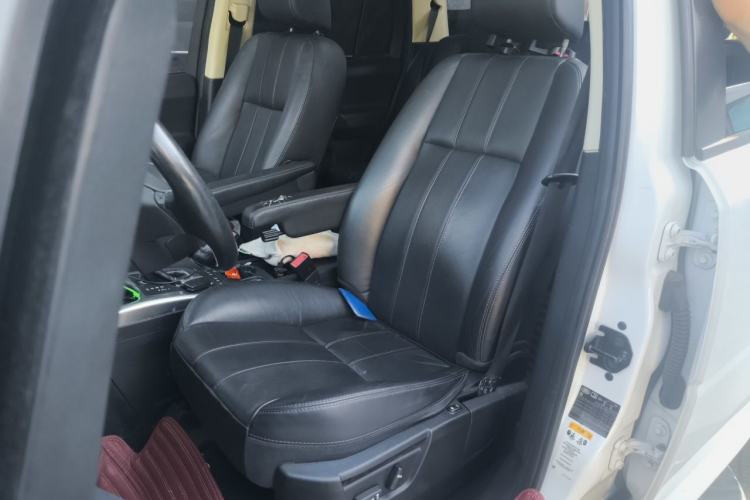 Used Land Rover Freelander 2 2015 2.0T Si4 XS Collection Edition Left Front Seat