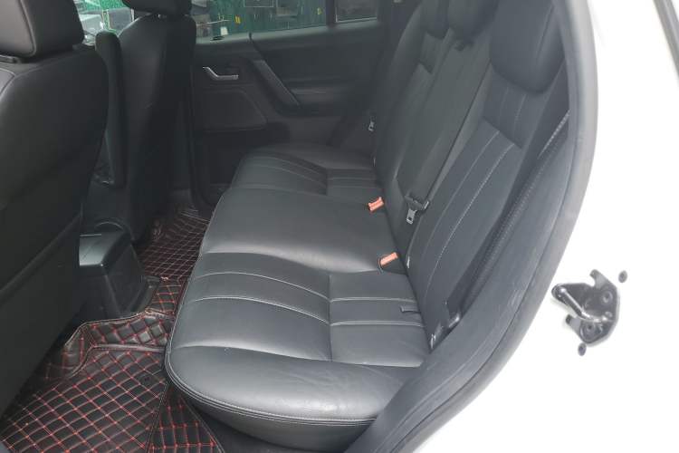 Used Land Rover Freelander 2 2015 2.0T Si4 XS Collection Edition Left Rear Seat