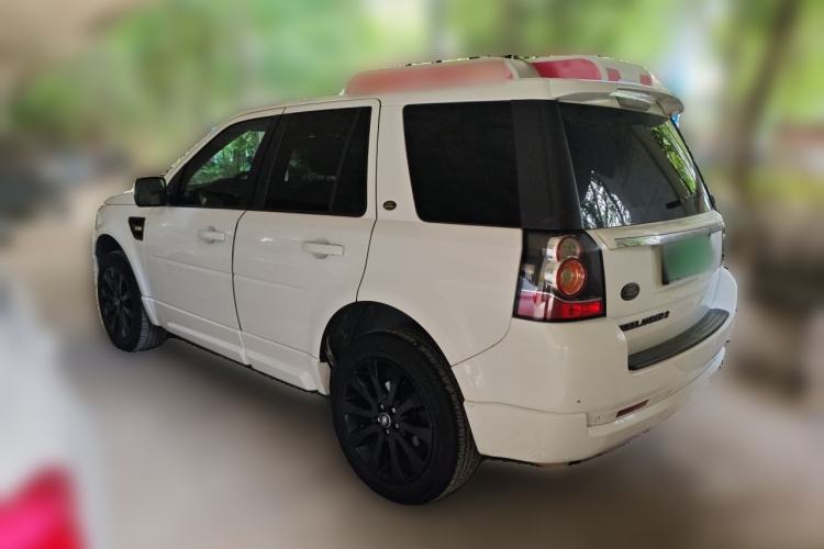 Used Land Rover Freelander 2 2015 2.0T Si4 HSE Luxury Collector's Edition Rear Left 45 Deg