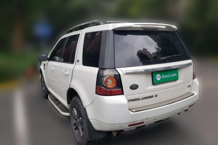 Used Land Rover Freelander 2 2015 2.0T Si4 XS Collection Edition Rear Left 45 Deg