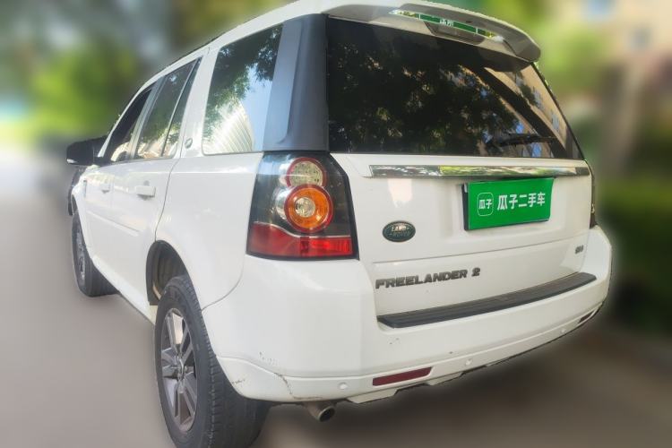 Used Land Rover Freelander 2 2015 2.0T Si4 XS Collection Edition Rear Left 45 Deg