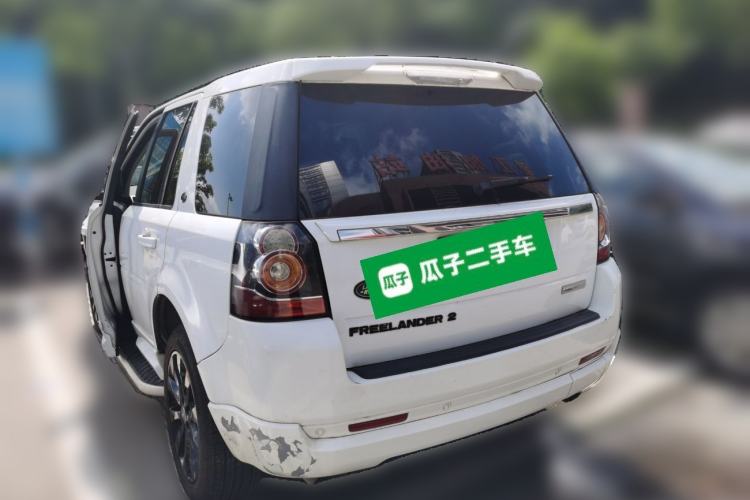 Used Land Rover Freelander 2 2015 2.0T Si4 HSE Luxury Collector's Edition Rear Left 45 Deg