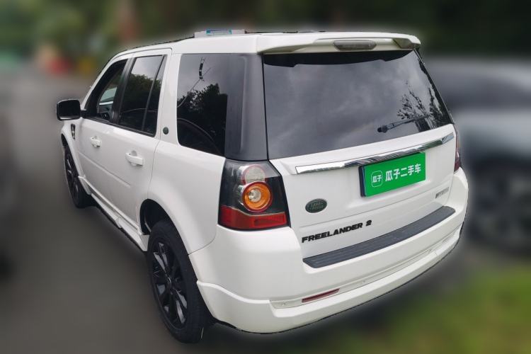 Used Land Rover Freelander 2 2015 2.0T Si4 HSE Luxury Collector's Edition Rear Left 45 Deg