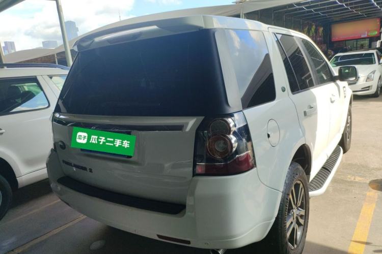 Used Land Rover Freelander 2 2015 2.0T Si4 XS Collection Edition Rear Right 45 Deg