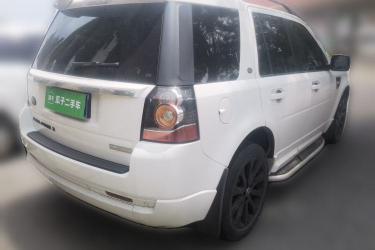 Used Land Rover Freelander 2 2015 2.0T Si4 HSE Luxury Collector's Edition Rear Right 45 Deg