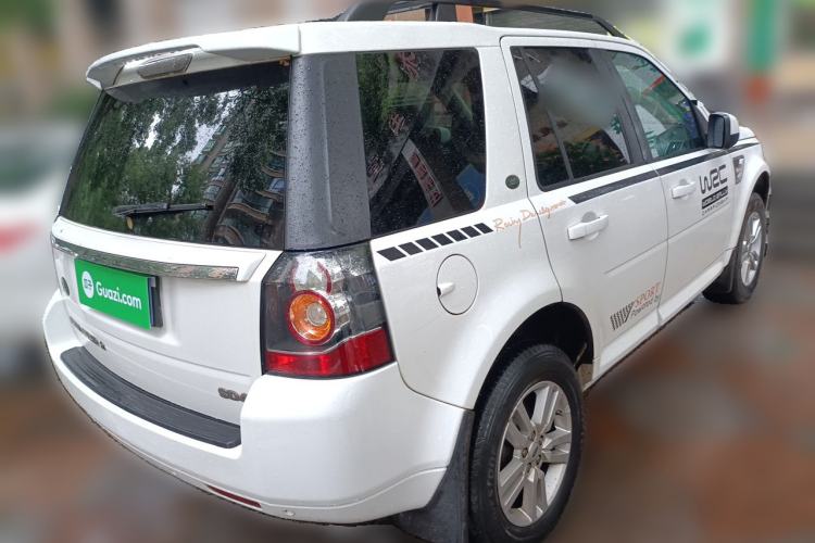 Used Land Rover Freelander 2 2015 2.2T SD4 XS Collector's Edition Rear Right 45 Deg