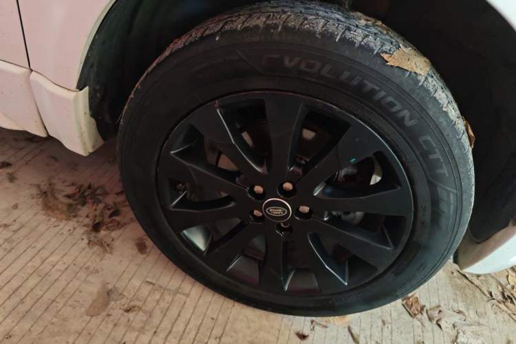 Used Land Rover Freelander 2 2015 2.0T Si4 HSE Luxury Collector's Edition Right Front Wheel Hub
