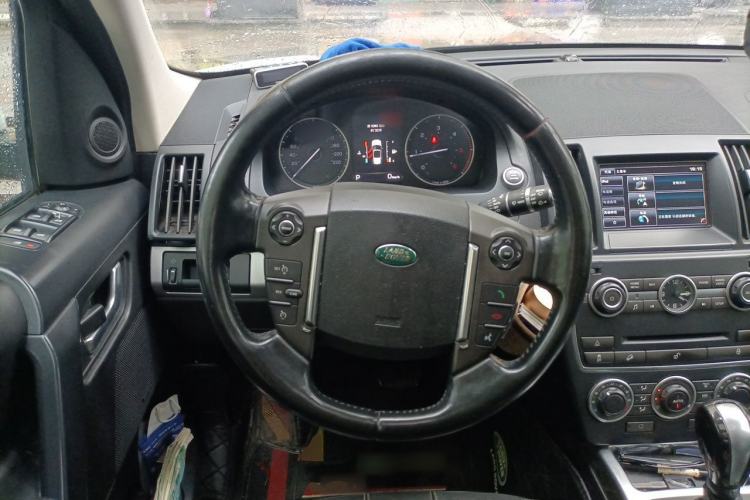 Used Land Rover Freelander 2 2015 2.2T SD4 XS Collector's Edition Steering Wheel