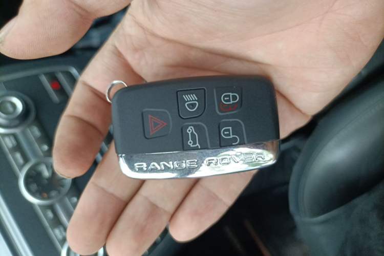 Used Land Rover Freelander 2 2015 2.2T SD4 XS Collector's Edition Vehicle Key