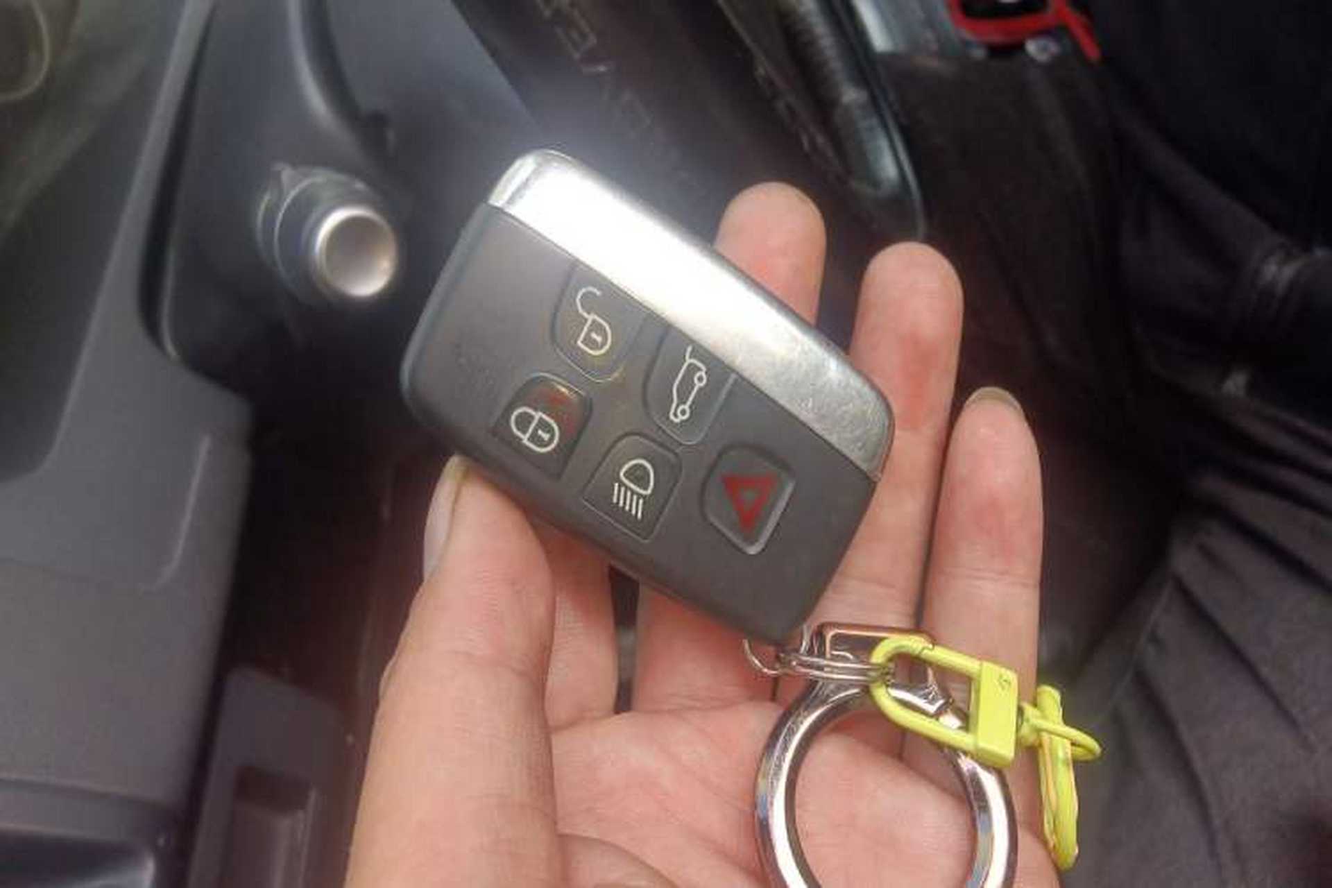 Used Land Rover Freelander 2 2015 2.0T Si4 HSE Luxury Collector's Edition Vehicle Key