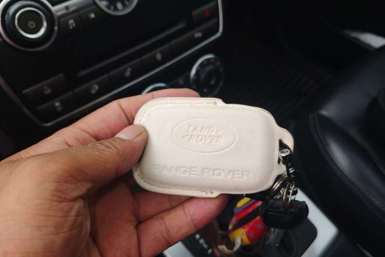 Used Land Rover Freelander 2 2015 2.0T Si4 HSE Luxury Collector's Edition Vehicle Key