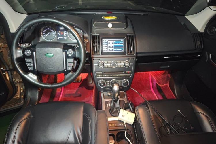 Used Land Rover Freelander 2 2015 2.0T Si4 HSE Luxury Collector's Edition Center Console