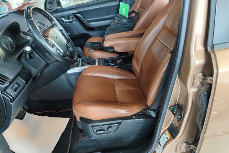Used Land Rover Freelander 2 2015 2.0T Si4 HSE Luxury Collector's Edition Left Front Seat