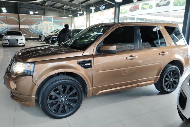 Used Land Rover Freelander 2 2015 2.0T Si4 HSE Luxury Collector's Edition Left Side