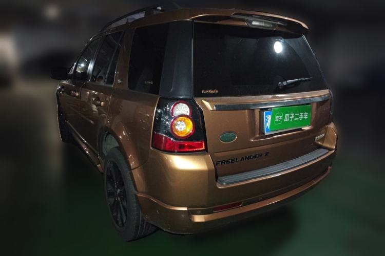 Used Land Rover Freelander 2 2015 2.0T Si4 HSE Luxury Collector's Edition Rear Left 45 Deg