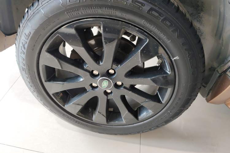 Used Land Rover Freelander 2 2015 2.0T Si4 HSE Luxury Collector's Edition Right Rear Wheel Hub