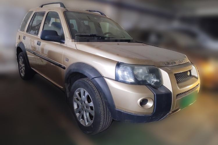 Used Land Rover Freelander 2004 2.5 V6 Front Right 45 Deg