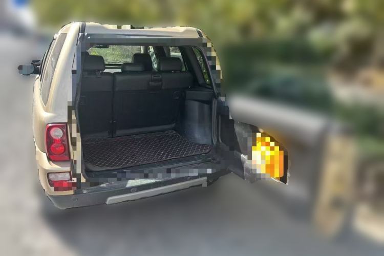 Used Land Rover Freelander 2004 2.5 V6 Trunk