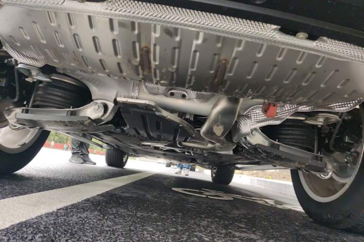 Used Land Rover Range 2025 3.0 L6 400 PS Extended Luxury Edition Chassis Rear