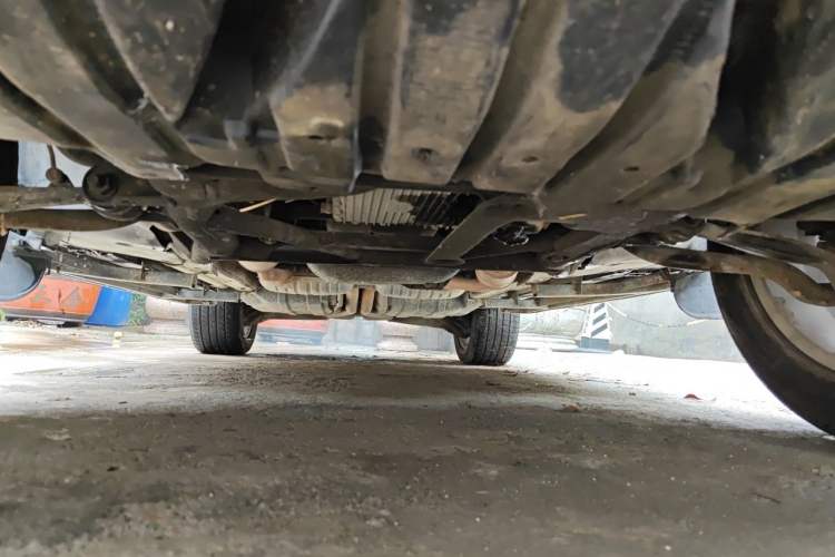Used Land Rover Range 2005 4.4 Chassis Front