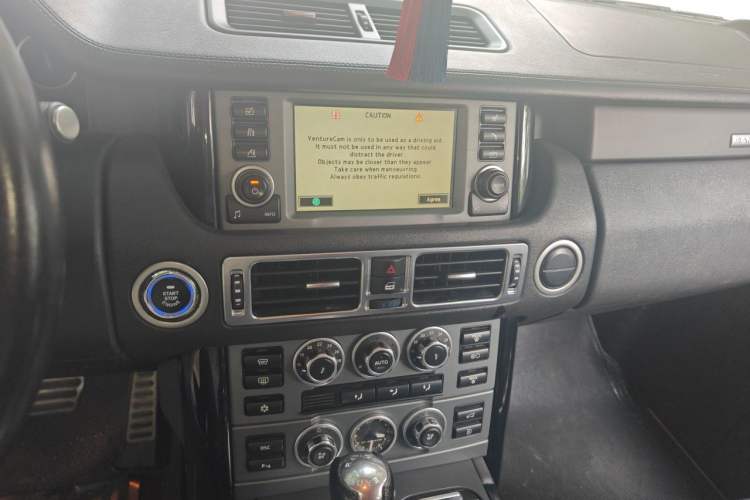 Used Land Rover Range 2007 4.2 SC V8 Audio And AC Panel