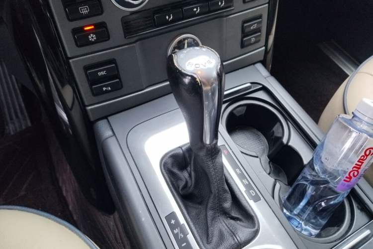 Used Land Rover Range 2007 V8 4.4 Gear Lever
