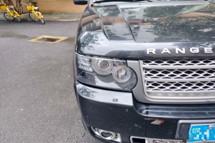 Used Land Rover Range 2007 V8 4.4 Right Front Headlight