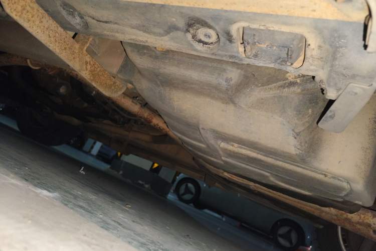 Used Land Rover Range 2010 3.6 TDV8 HSE Chassis Rear Left