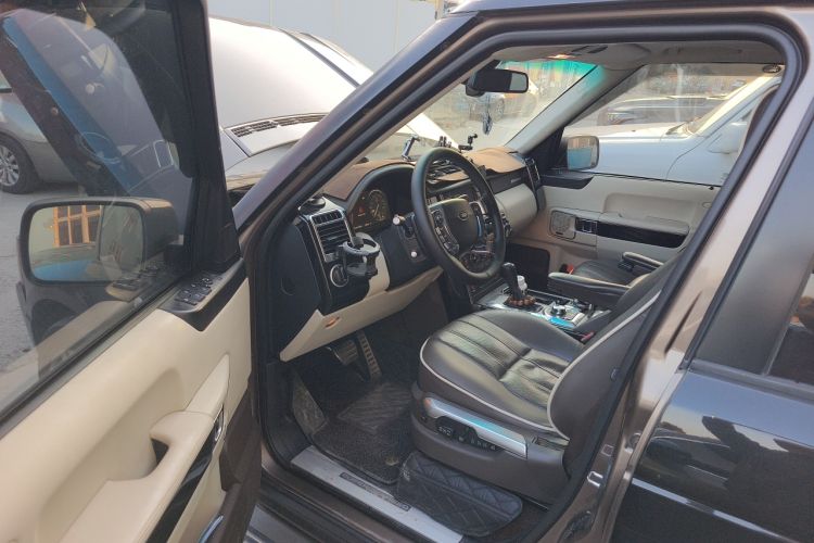 Used Land Rover Range 2010 5.0 SC V8 HSE Driver Seat