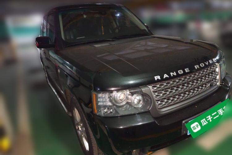 Used Land Rover Range 2010 3.6 TDV8 HSE Front Right 45 Deg