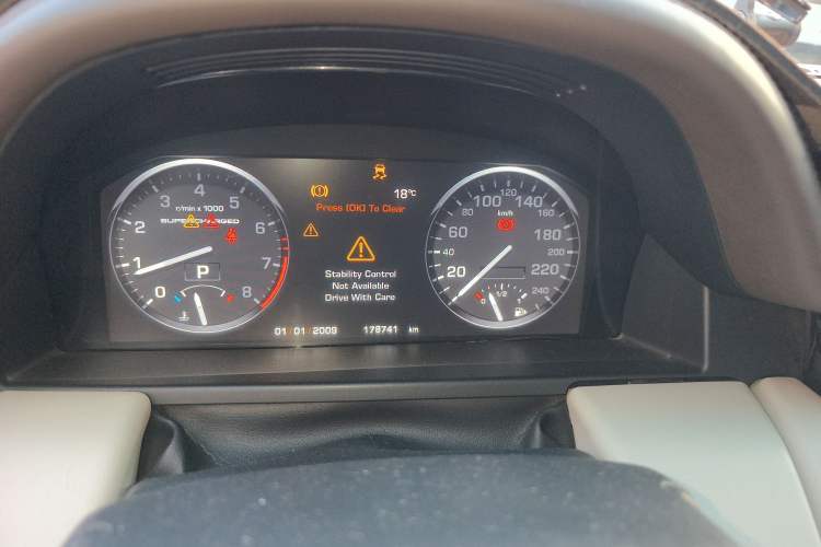 Used Land Rover Range 2010 5.0 SC V8 HSE Instrument Cluster