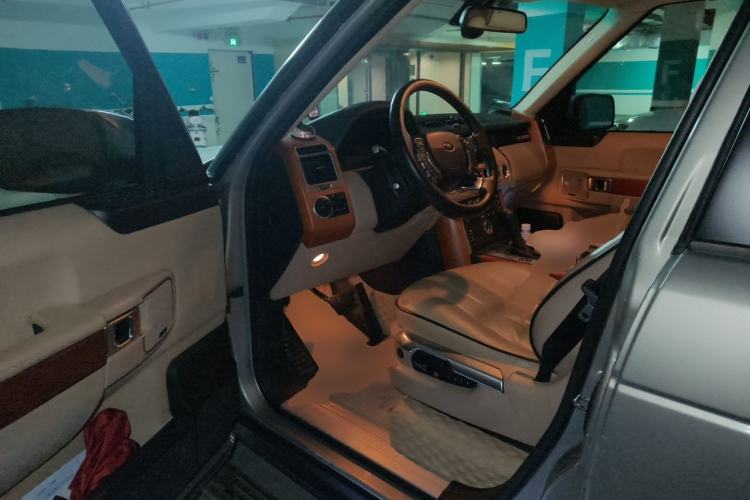 Used Land Rover Range 2010 5.0 NA V8 HSE Driver Seat